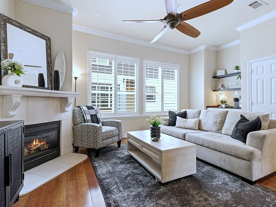 1st image of 4058 Buena Vista St Unit E