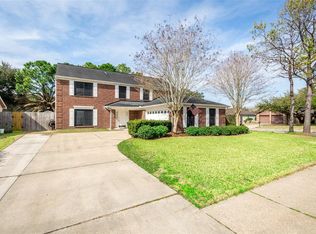 4202 Heathfield Dr, Pasadena, TX 77505