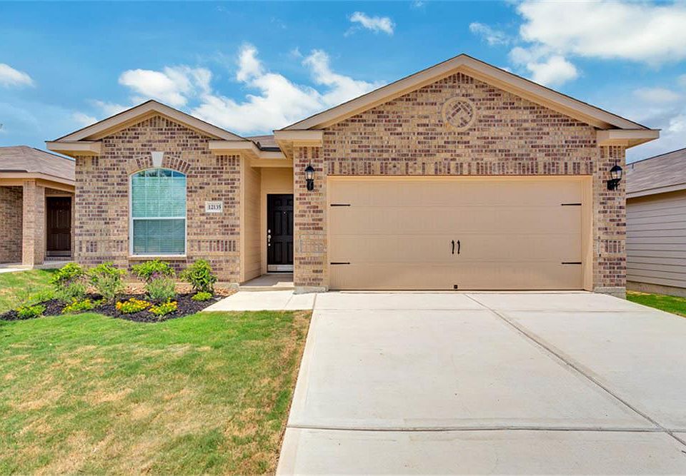 1st image of 20423 Kittredge Dr