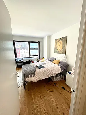 Rented by Olympia House Delaware LP | media 4