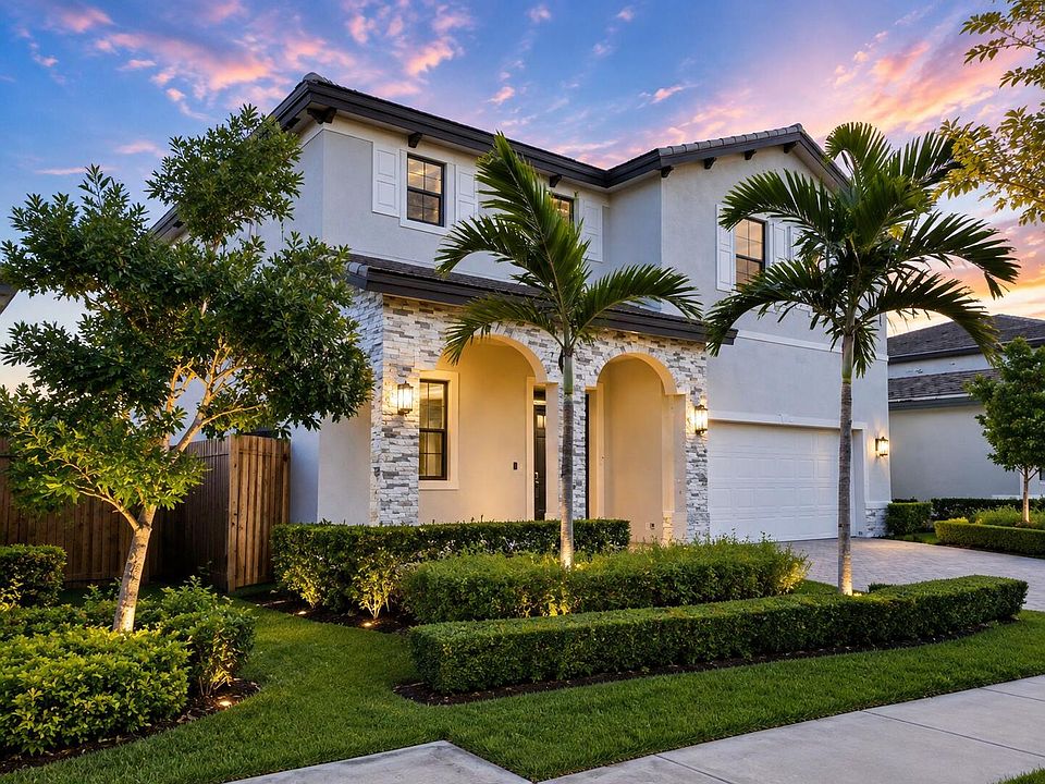 1st image of 13411 SW 285TH Street