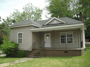 110 B St, Greenville, SC 29611