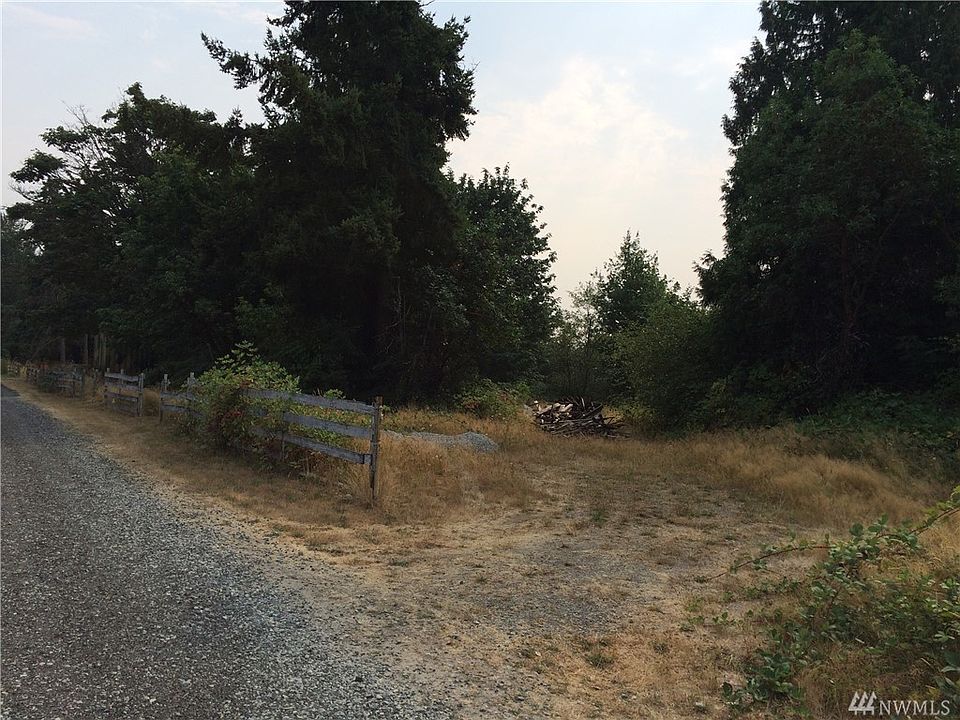 1st image of 37305 32nd Ave S