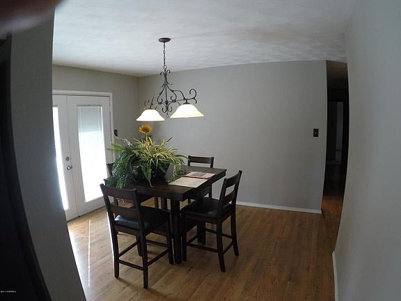 4th image of 2813 Dwayne Dr