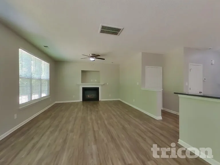 4035 Far West Dr — Photo 2