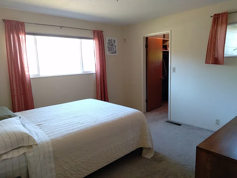 450 Sky Oaks Dr — Photo 6