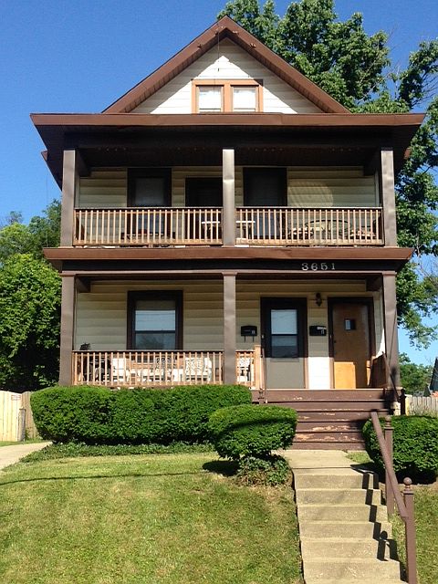 1st image of 3651 Paxton Ave
