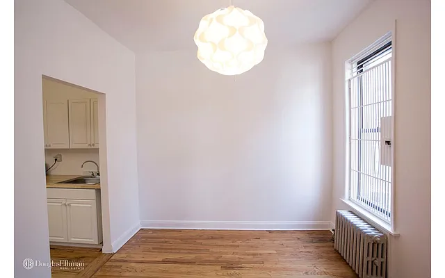 Rented by Douglas Elliman | media 18