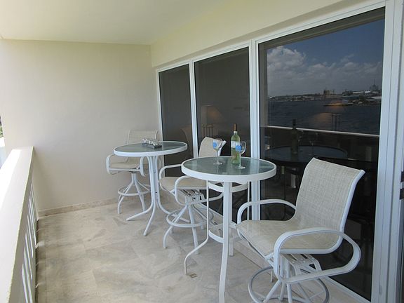 3rd image of 2100 S Ocean Dr APT 3J