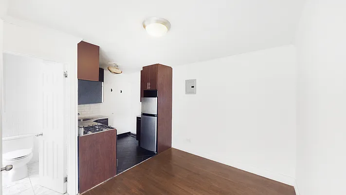 Rented by Keller Williams NYC | media 8