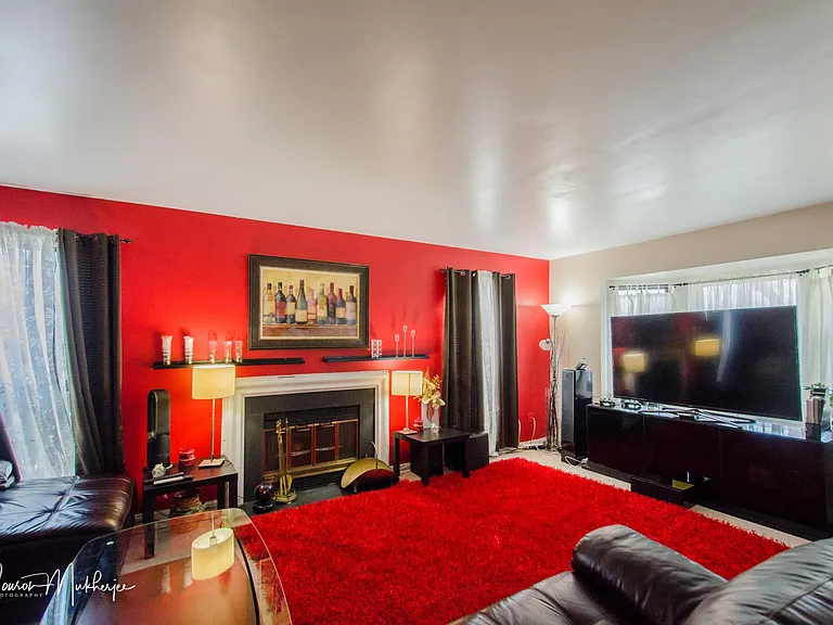 401 Maplecrest Rd #5035088751 — Photo 3