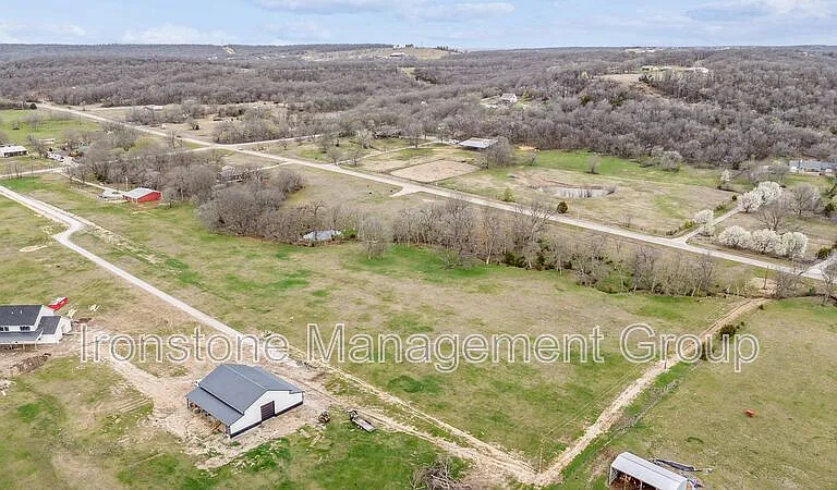 10235 NW 84th Ave #OK — Photo 3