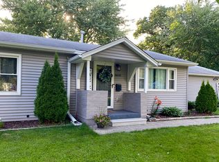 8650 10th Ave S, Bloomington, MN 55420