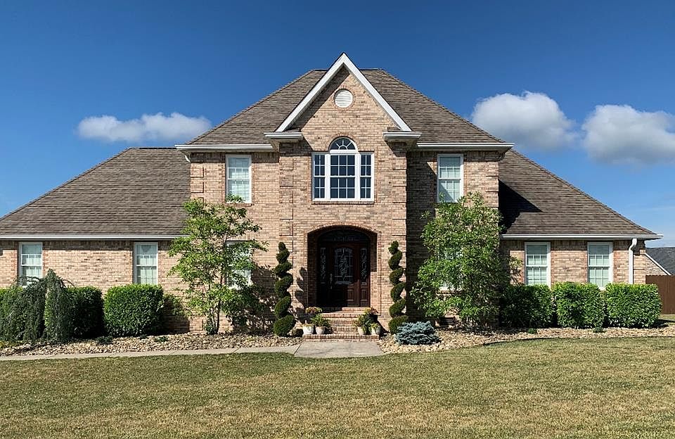 1st image of 676 Solomon Ln