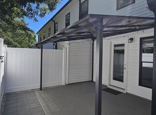 242 S Raleigh St, Angier, NC 27501