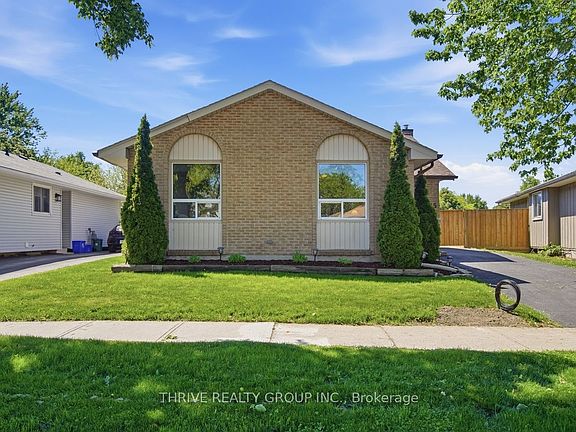 2nd image of 15 Renny Cres