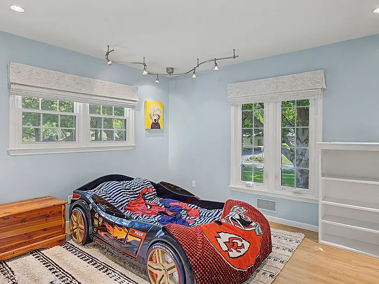 8311 Juniper St — Photo 28