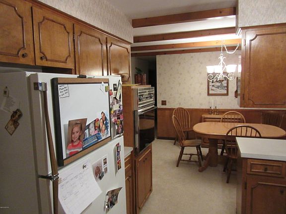 5th image of 1875 Bridle Creek Dr SE