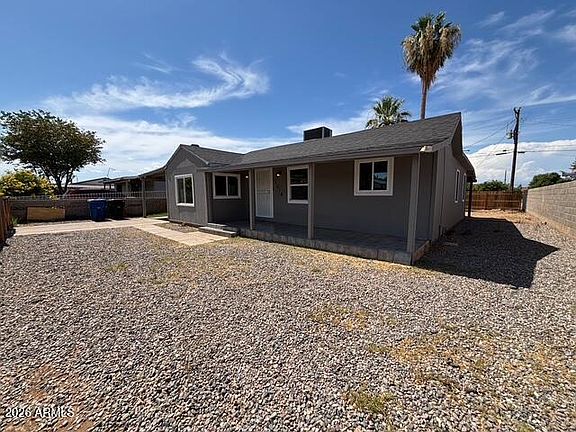 3rd image of 11014 W COCOPAH Street