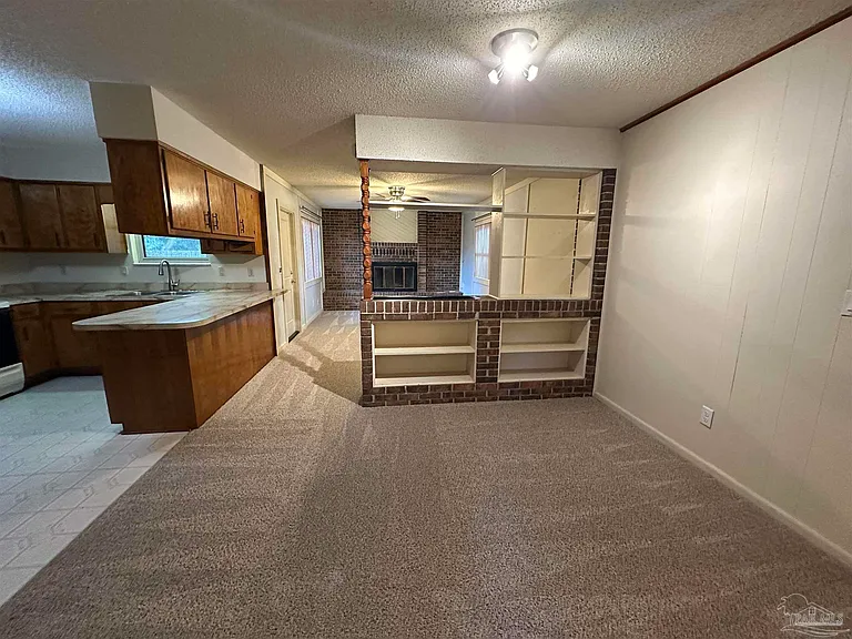 2952 Breckenridge Dr — Photo 5