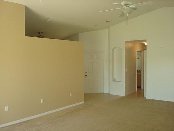 4th image of 476 SW Talquin Ln