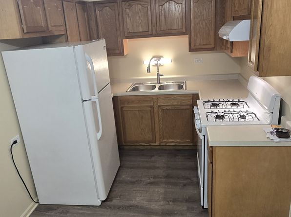318 W Naperville Rd #11