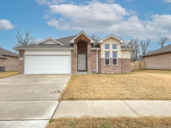 1330 Foundry Drive, Carthage, MO 64836