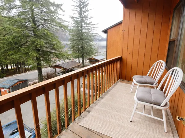 2160C Lawson Creek Rd #D7, Douglas, AK 99824