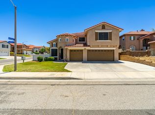 6518 Smoketree Cir, Lancaster, CA 93536