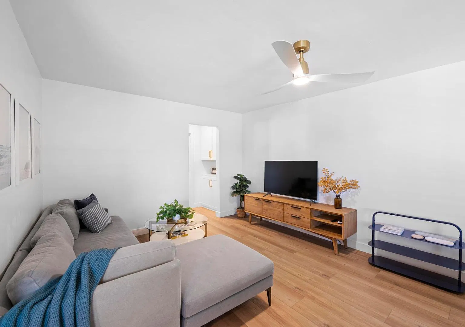 3499 Sawtelle Blvd - Unit 09 — Photo 4