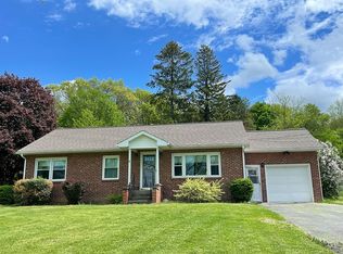 2220 Brookview Rd, Castleton, NY 12033