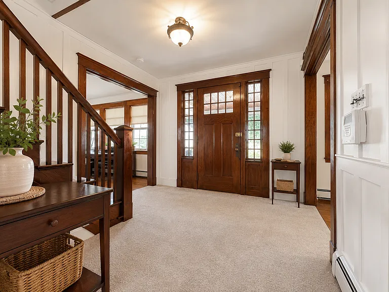 85 Walnut St — Photo 8