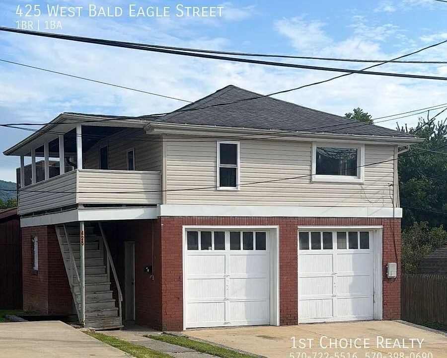 425 W Bald Eagle St