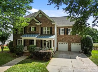 16119 Hallaton Dr, Huntersville, NC 28078