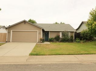 560 Viewpoint Dr, Redding, CA 96003