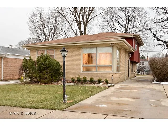 621 Lavergne Ave photo 1