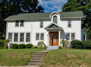302 Clark St, Buchanan, MI 49107