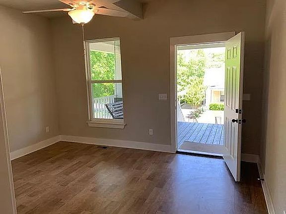 4th image of 1217 W Meadow St #1