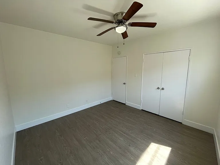 1101 Saint Louis Ave #7 — Photo 38