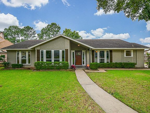 2nd image of 2731 Quincannon Ln