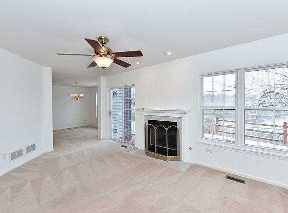 5th image of 613 Blue Springs Dr