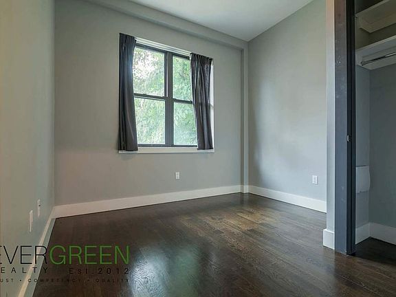 3rd image of 443 Franklin Ave #3