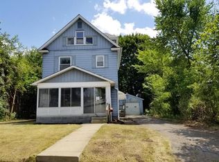 893 Thomas Ave, Sharon, PA 16146