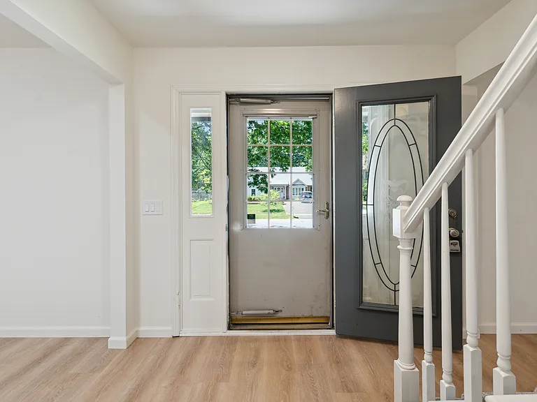 2410 Wealdstone Rd — Photo 30
