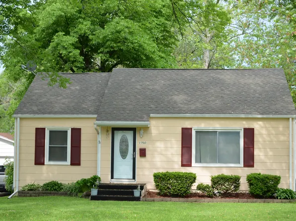 1700 Merle Hay Rd, Des Moines, IA 50310