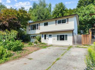 35117 Skeena Ave, Abbotsford, BC V2S7H5