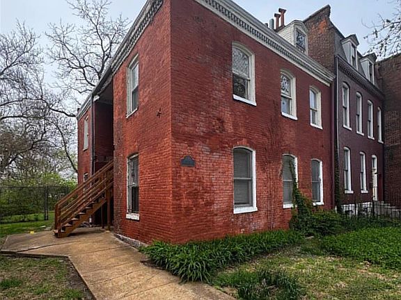 2nd image of 2711 Indiana Ave