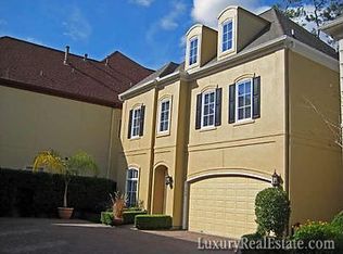 246 S Post Oak Ln, Houston, TX 77056