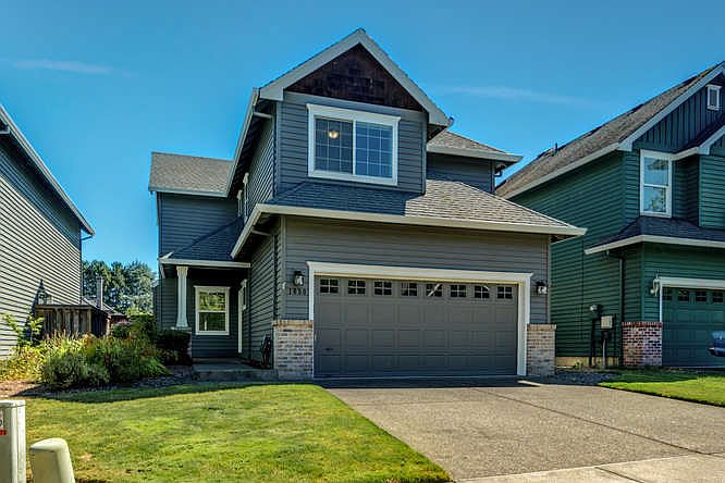 1st image of 1650 NE Glen Ellen Dr