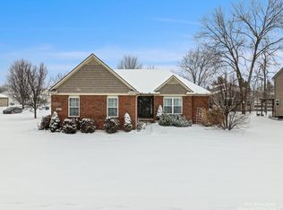 24619 Martindale Rd, South Lyon, MI 48178